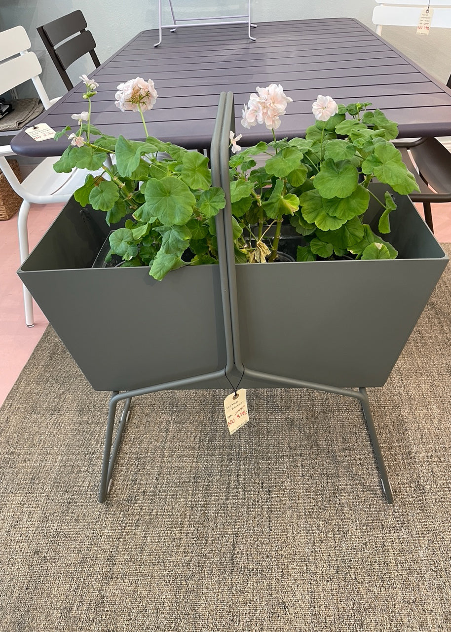 Udstillingsmodel - Fermob Plantekasse