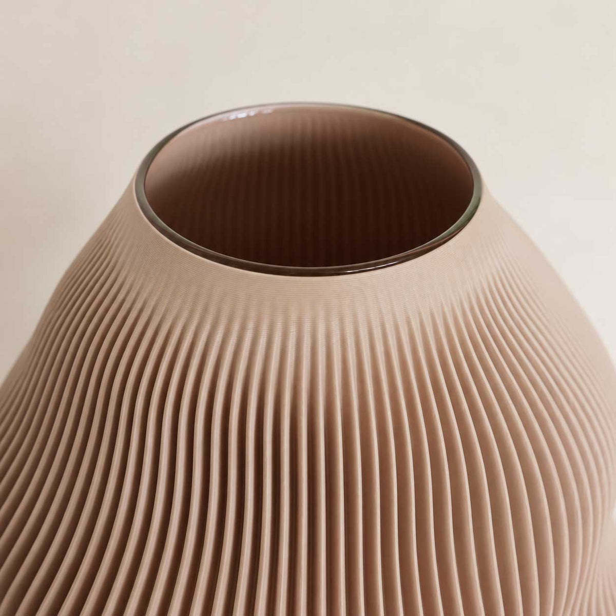 Big Sand – organisk vase i sandfarve - 20 cm