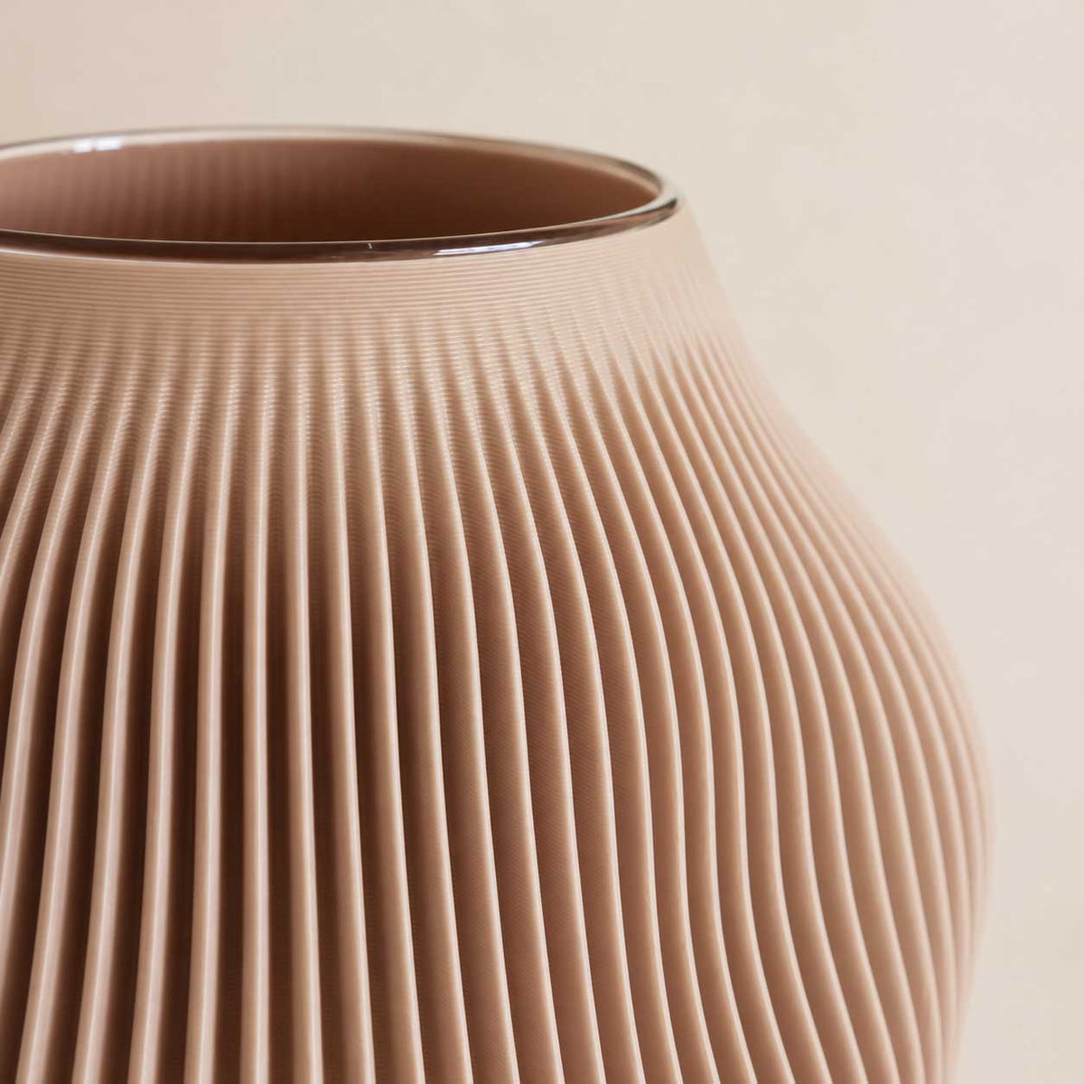 Big Sand – organisk vase i sandfarve - 20 cm