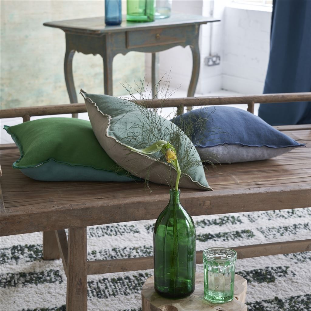 Designers Guild Pude - Brera Lino - Thyme & Pebble 43 x 43 cm