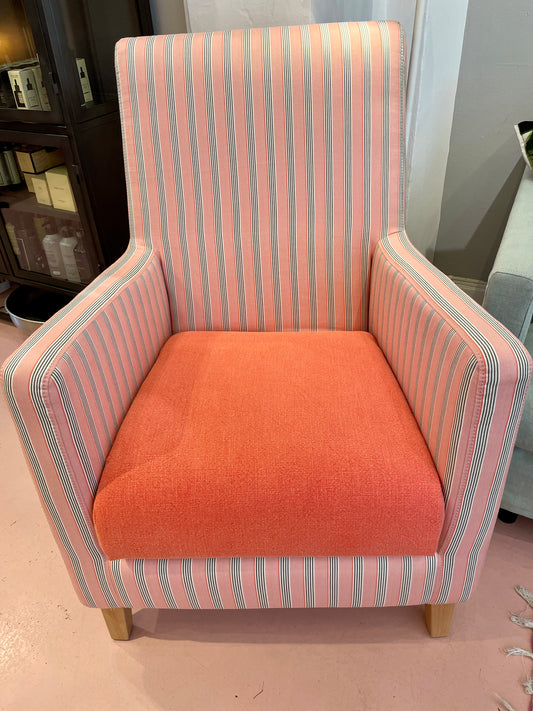 Designers Guild Rockford Lænestol høj ryg -Stripe-Hibiscus