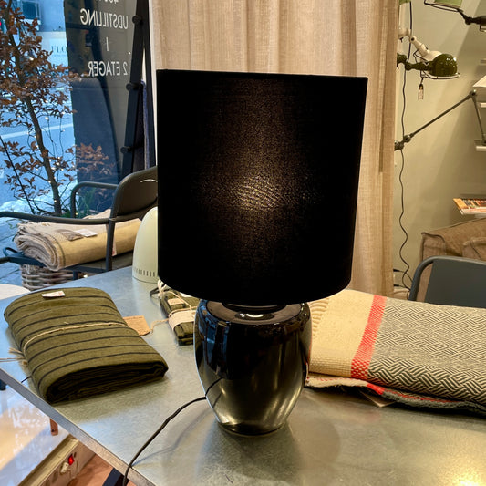 Sort bordlampe