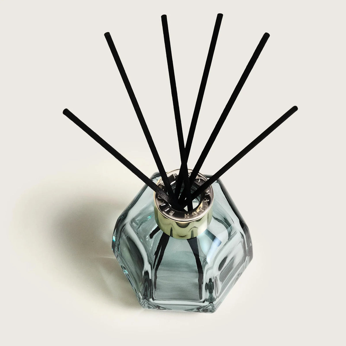 Maison Berger Paris Amber Powder Magical – Duftfrisker med duftpinde