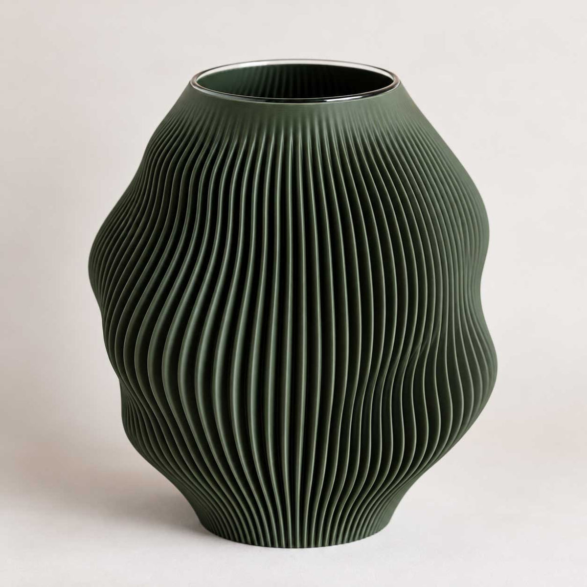 Small Olive – organisk vase i olivengrøn - 15 cm