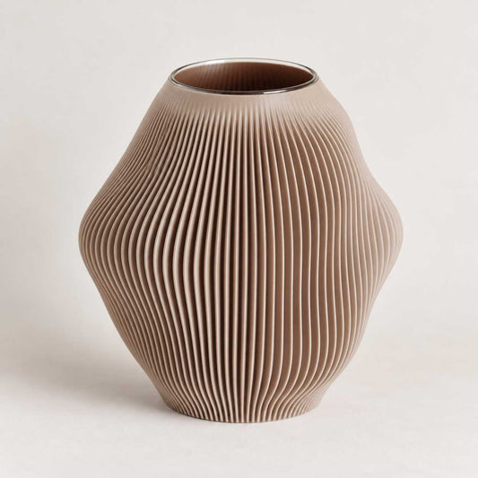 Small Sand – organisk vase i sandfarve - 15 cm