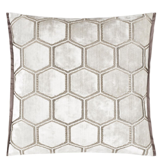Designers Guild Pude - Manipur-Oyster - 43 x 43 cm